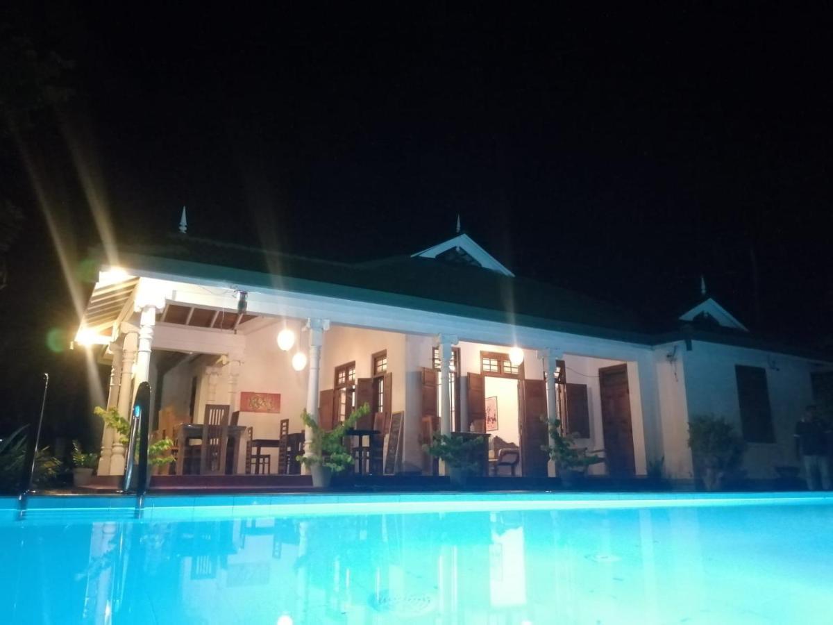 Tranquility Guest House Hikkaduwa Exteriör bild