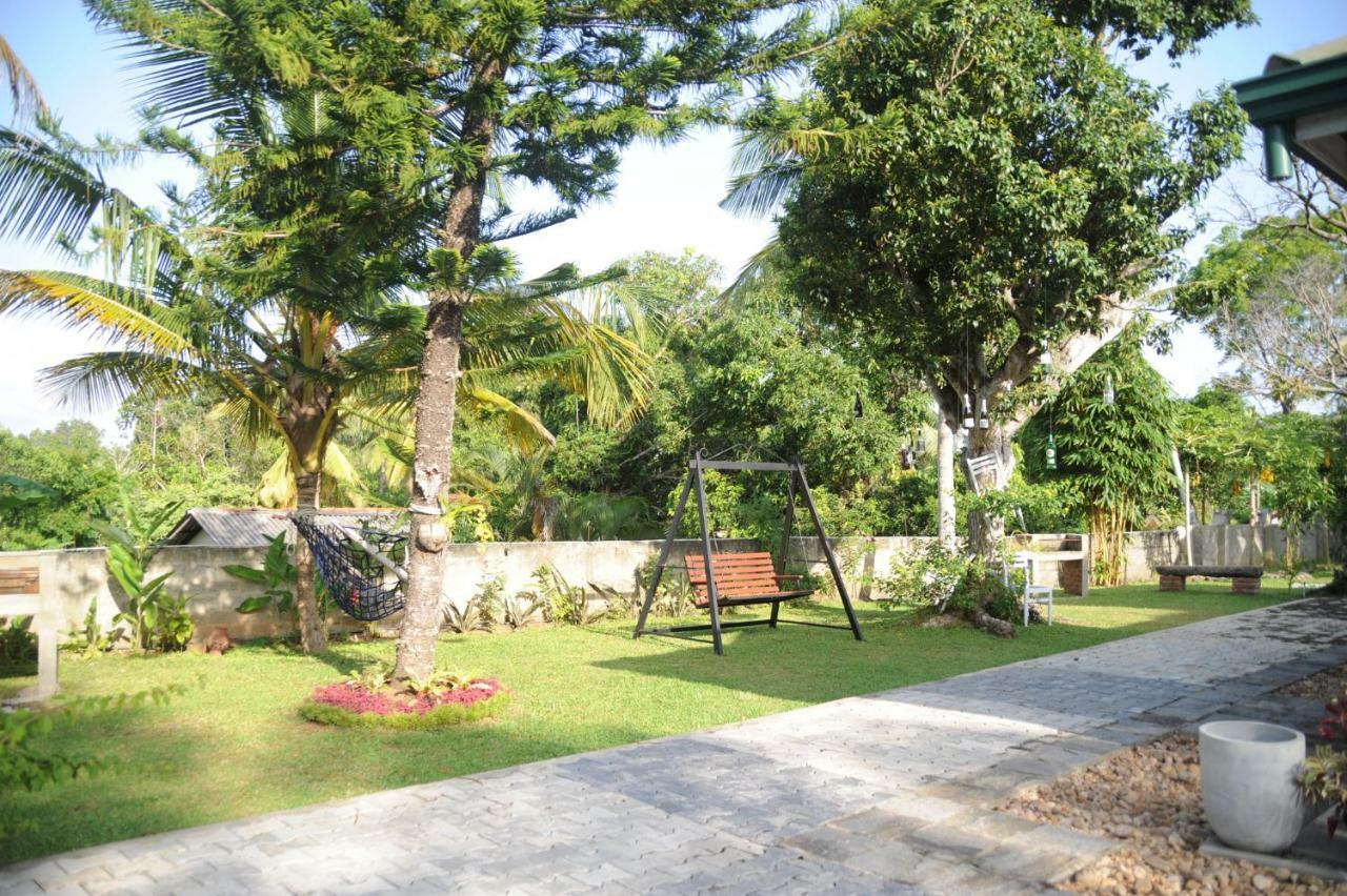 Tranquility Guest House Hikkaduwa Exteriör bild